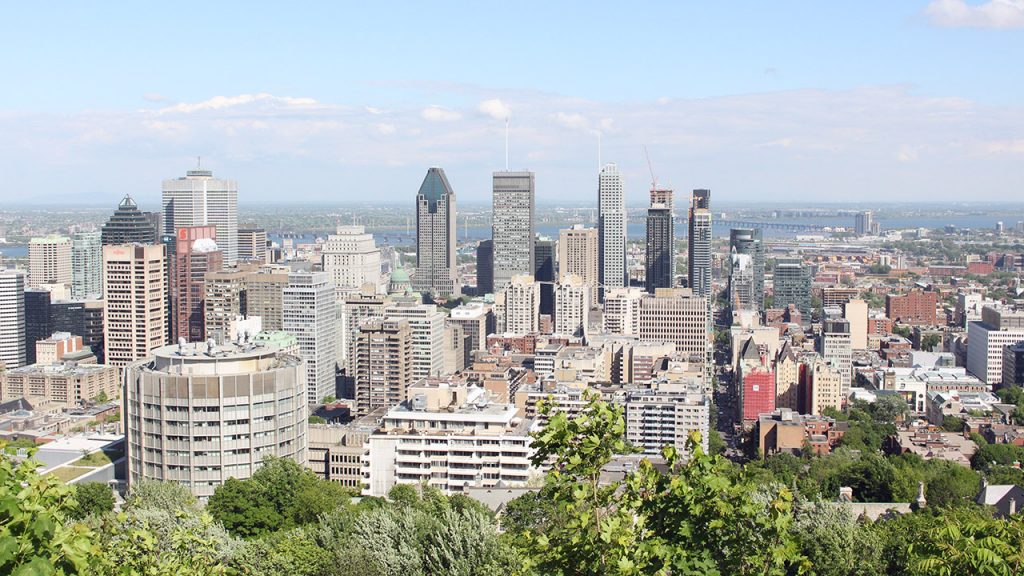 vue building montreal